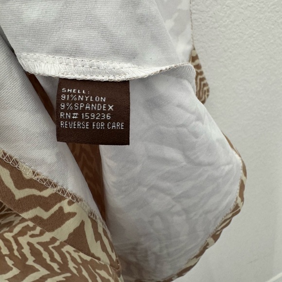 J.McLaughlin Durham Ruffle Top Animal Print Catalina Cloth - Picture 5 of 7